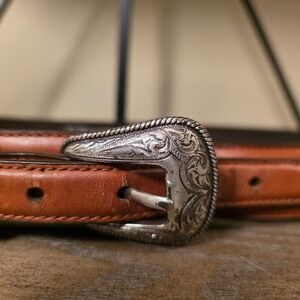 Nocona Belt Co Mens Genuine Leather Western‎ Belt Size 42 Silver Buckle